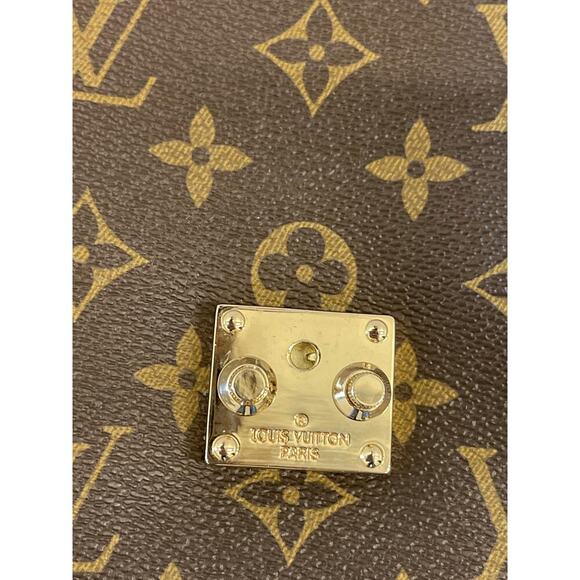 Louis Vuitton Pochette Métis Monogram Canvas Crossbody Bag - Picture 5 of 8